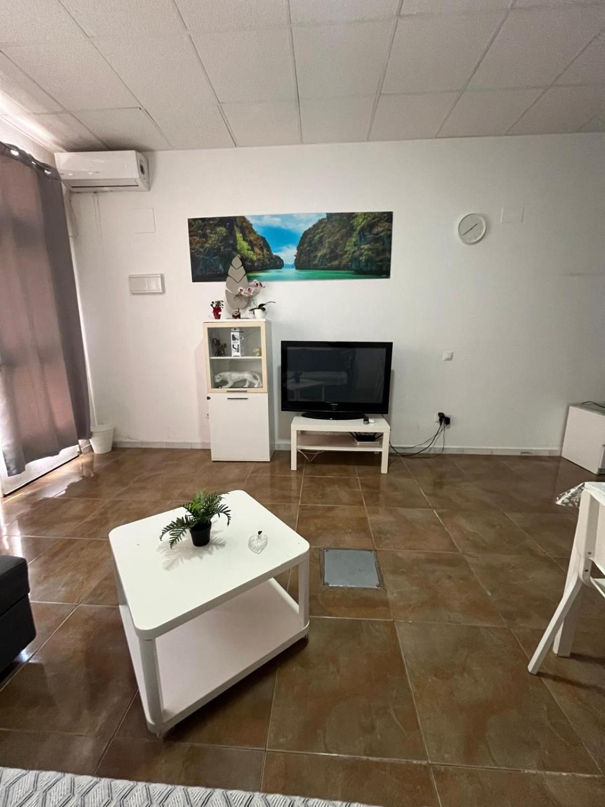 Apartament Becquer 3 Malaga Zewnętrze zdjęcie